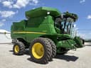 2015 John Deere S670 Image