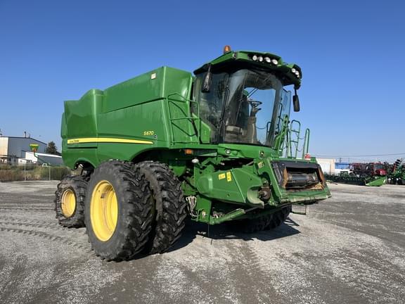 Image of John Deere S670 equipment image 1