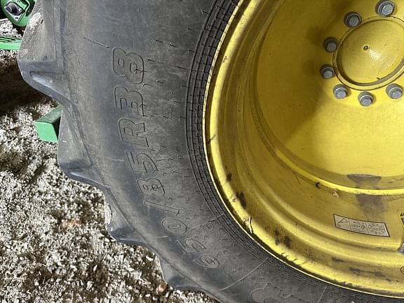 Image of John Deere S670 equipment image 2