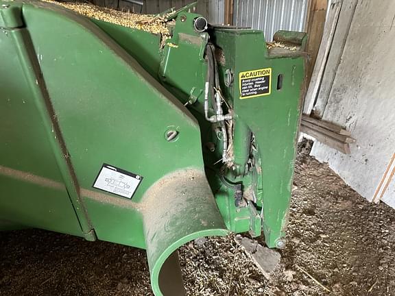 Image of John Deere S670 equipment image 3