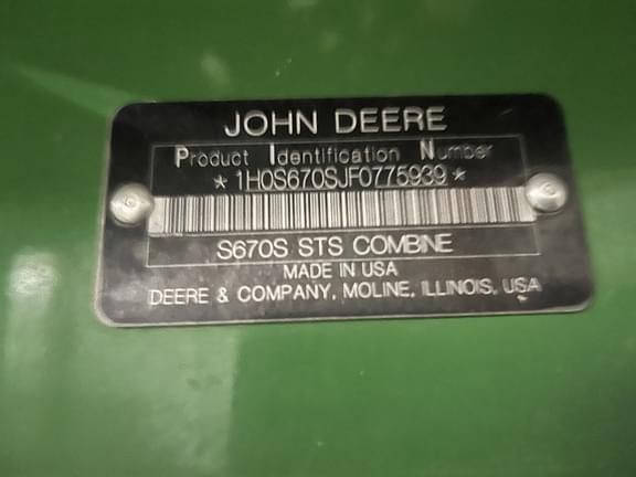 Image of John Deere S670 equipment image 2