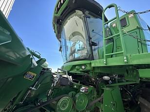 Main image John Deere S670 4