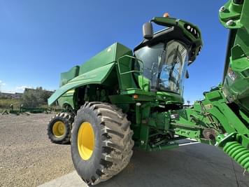 Main image John Deere S670