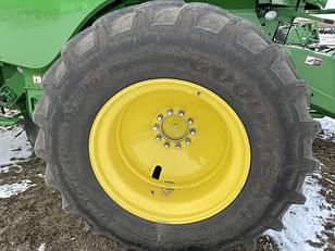 Main image John Deere S670 31