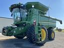 2015 John Deere S670 Image