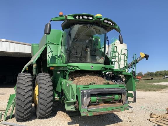 Image of John Deere S680 equipment image 2