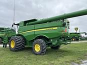 Thumbnail image John Deere S680 5