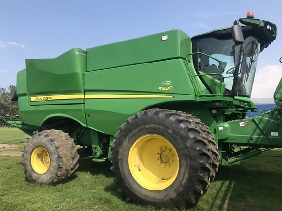 Main image John Deere S680