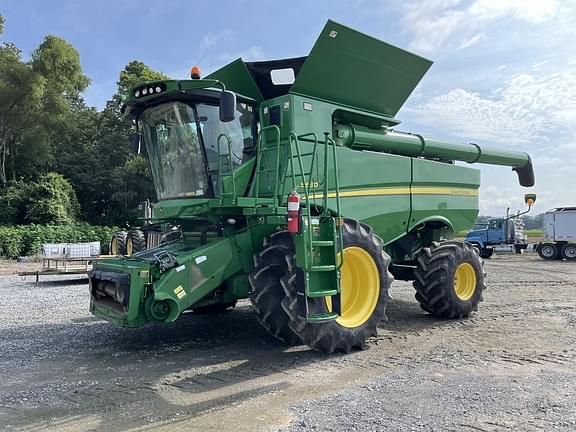 Image of John Deere S680 equipment image 2