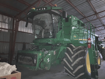 Main image John Deere S680