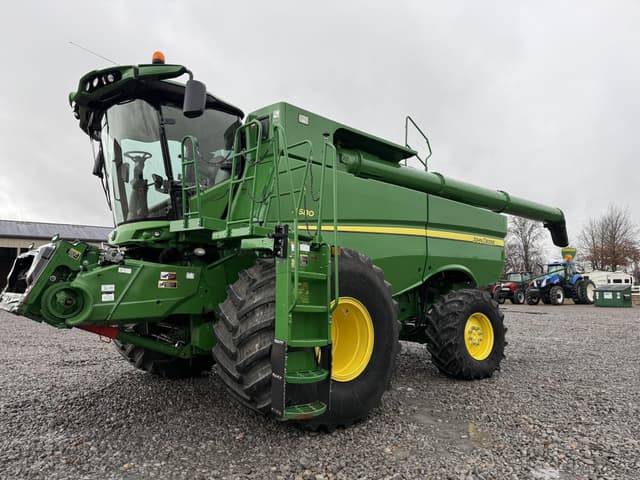 Image of John Deere S680 equipment image 2