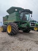 2015 John Deere S680 Image