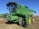 2015 John Deere S680 Image