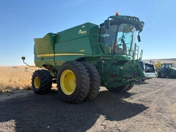 Image of John Deere S680 equipment image 4