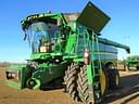 2015 John Deere S680 Image