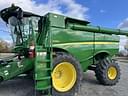 2015 John Deere S680 Image