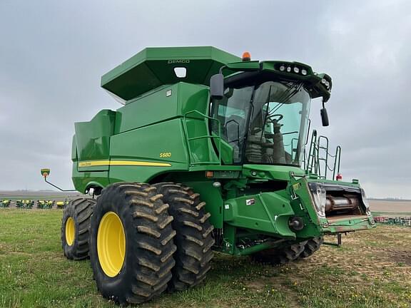 Image of John Deere S680 equipment image 3