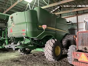 Main image John Deere S680 0