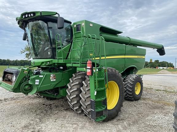 Image of John Deere S680 Primary image