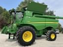 2015 John Deere S680 Image
