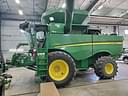 2015 John Deere S680 Image