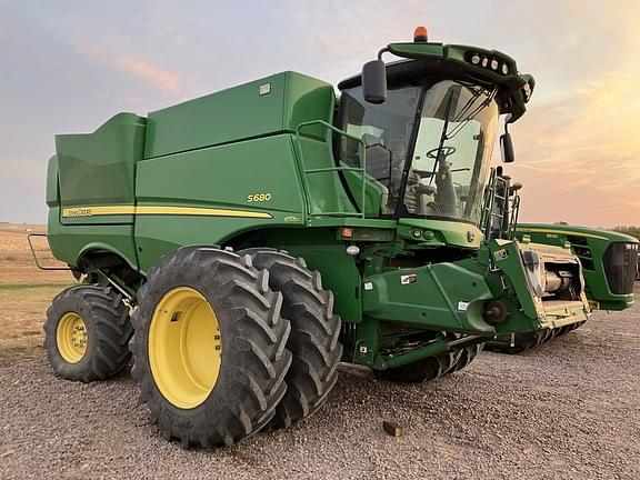 Image of John Deere S680 Primary image