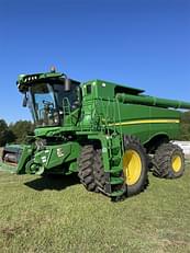 Main image John Deere S680 3