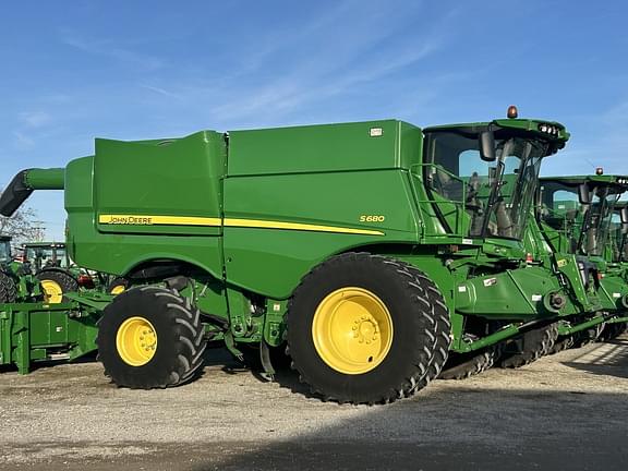 Image of John Deere S680 Primary image