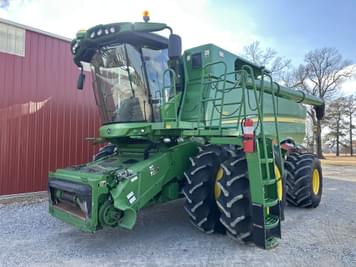 Main image John Deere S680