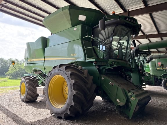 2015 John Deere S680 Equipment Image0
