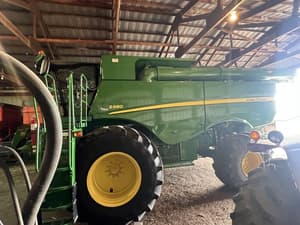 2015 John Deere S680 Image