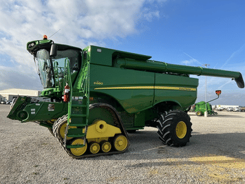 Main image John Deere S680