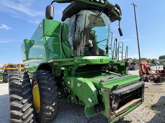 Image of John Deere S690 equipment image 4