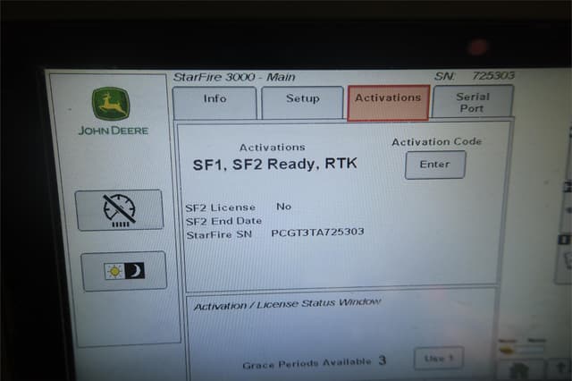 Image of John Deere StarFire 3000 equipment image 4