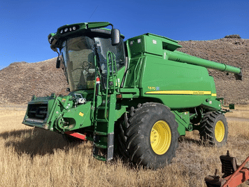 Main image John Deere T670