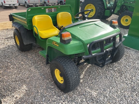 2015 John Deere Gator TS 4x2 Equipment Image0