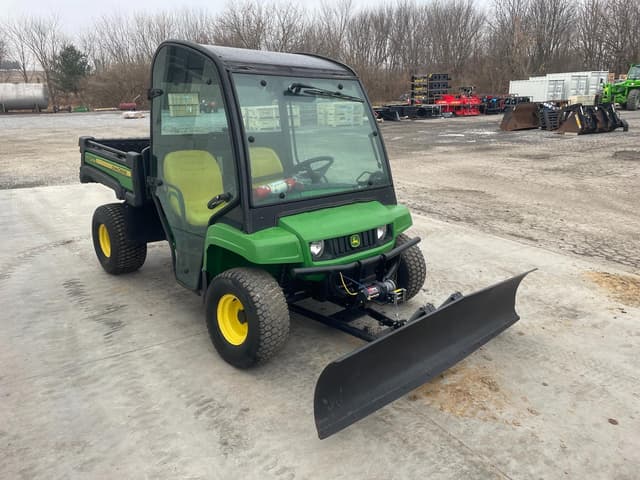 Image of John Deere Gator TX 4x2 equipment image 1