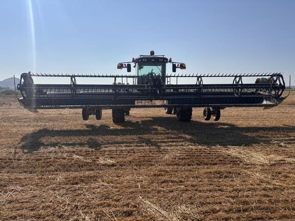 Image of John Deere W150 equipment image 1