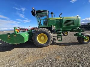2015 John Deere W235 Image