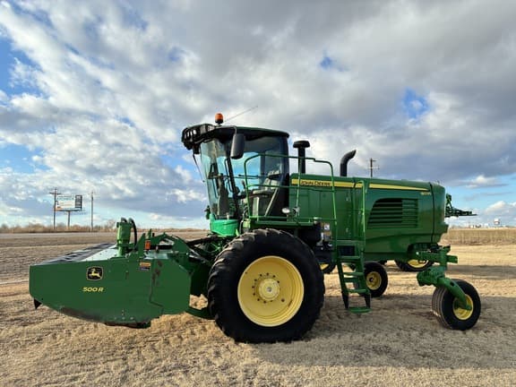Image of John Deere W235 equipment image 2