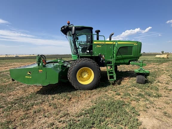 Image of John Deere W235 equipment image 2