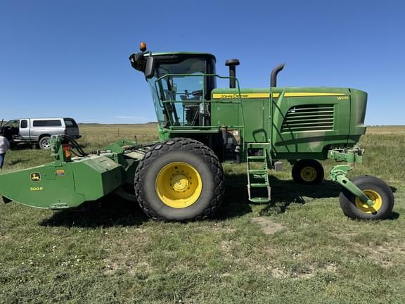 Image of John Deere W235 equipment image 1