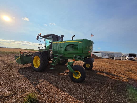 Image of John Deere W235 equipment image 1