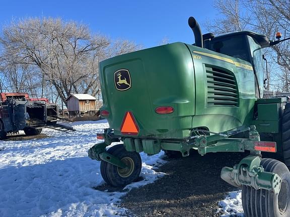 Image of John Deere W235 equipment image 3