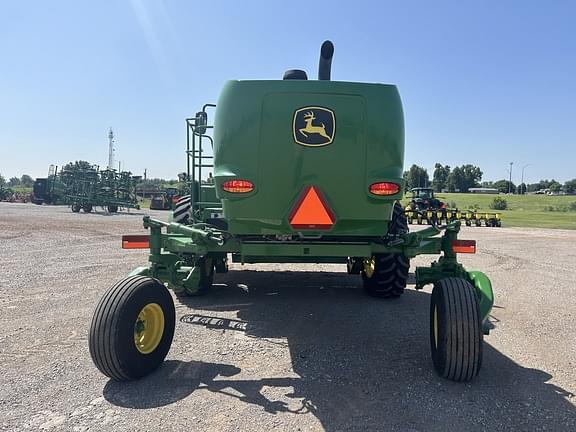 Image of John Deere W235 equipment image 4