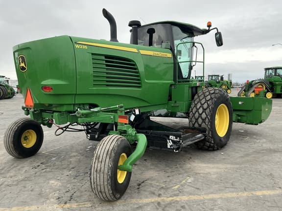 Image of John Deere W235 equipment image 4