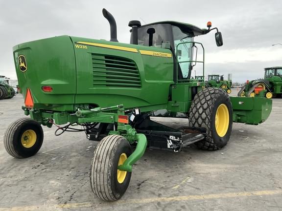 Image of John Deere W235 equipment image 4