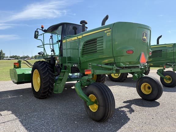 Image of John Deere W260 equipment image 2