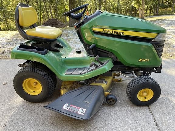 Image of John Deere X300 Primary image