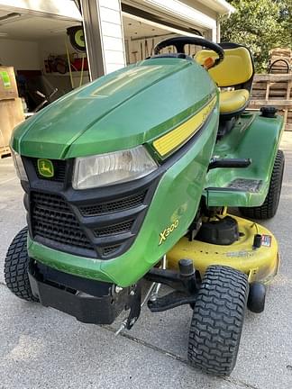 Image of John Deere X300 equipment image 4